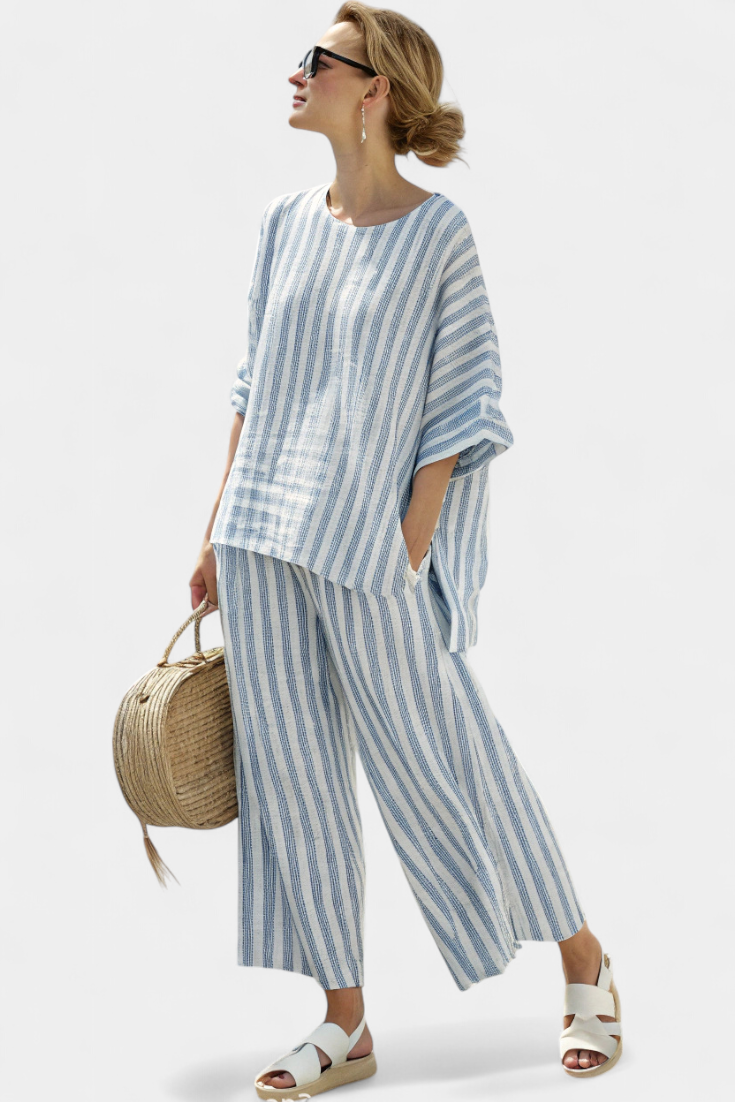 Leigh | Sofisticado top de lino a rayas azules y pantalones holgados