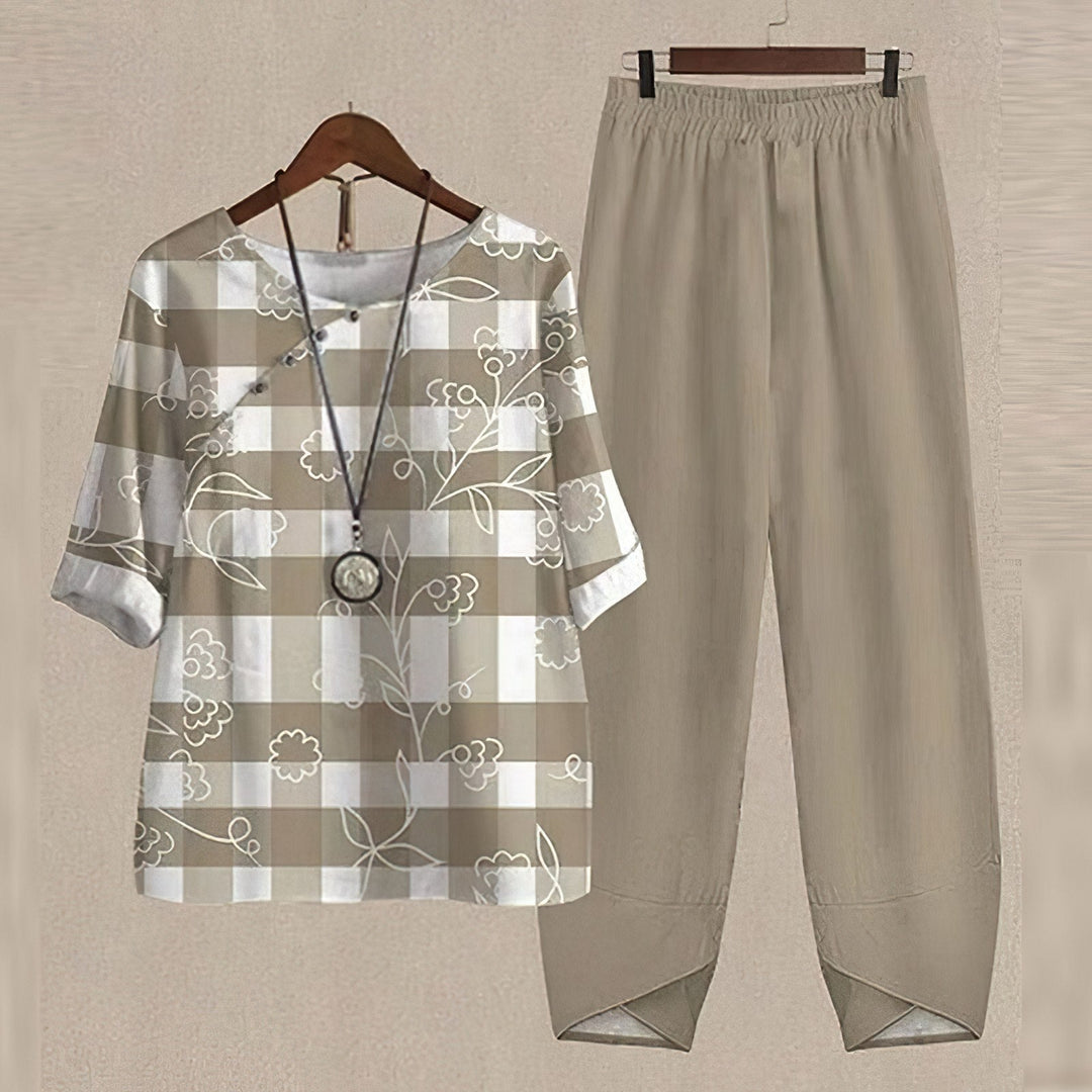 Elanira | Conjunto informal para mujer con blusa holgada y pantalones ajustados | Suave